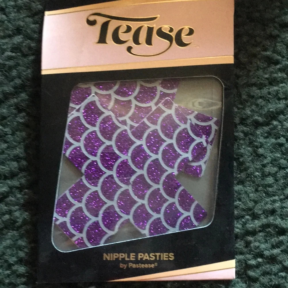New Comodynes Self Tanning Towelette Dispenser from Spain nipple pasties - Picture 9 of 11